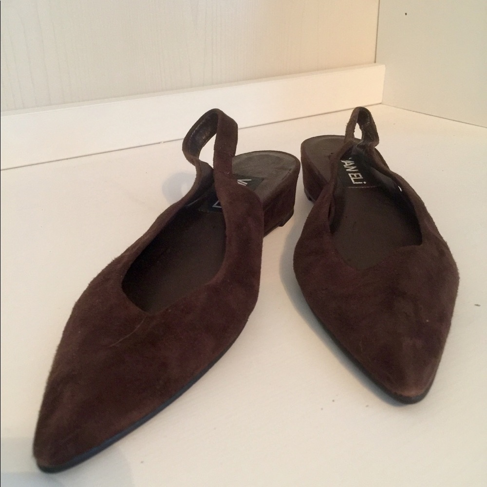 Women’s VanEli brown suede shoes